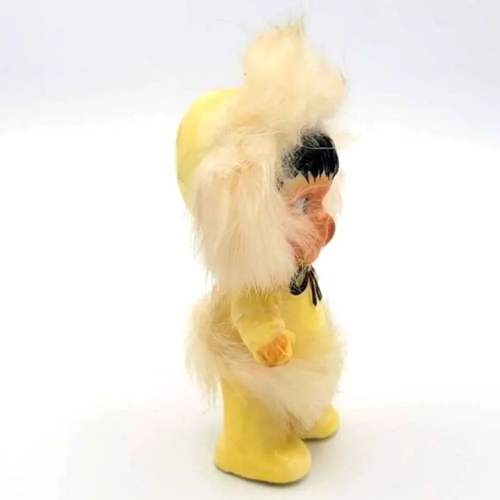 Rare Adorable Vintage Alaskan Native Eskimo Ceramic Kitschy Figurine w/ Real Fur